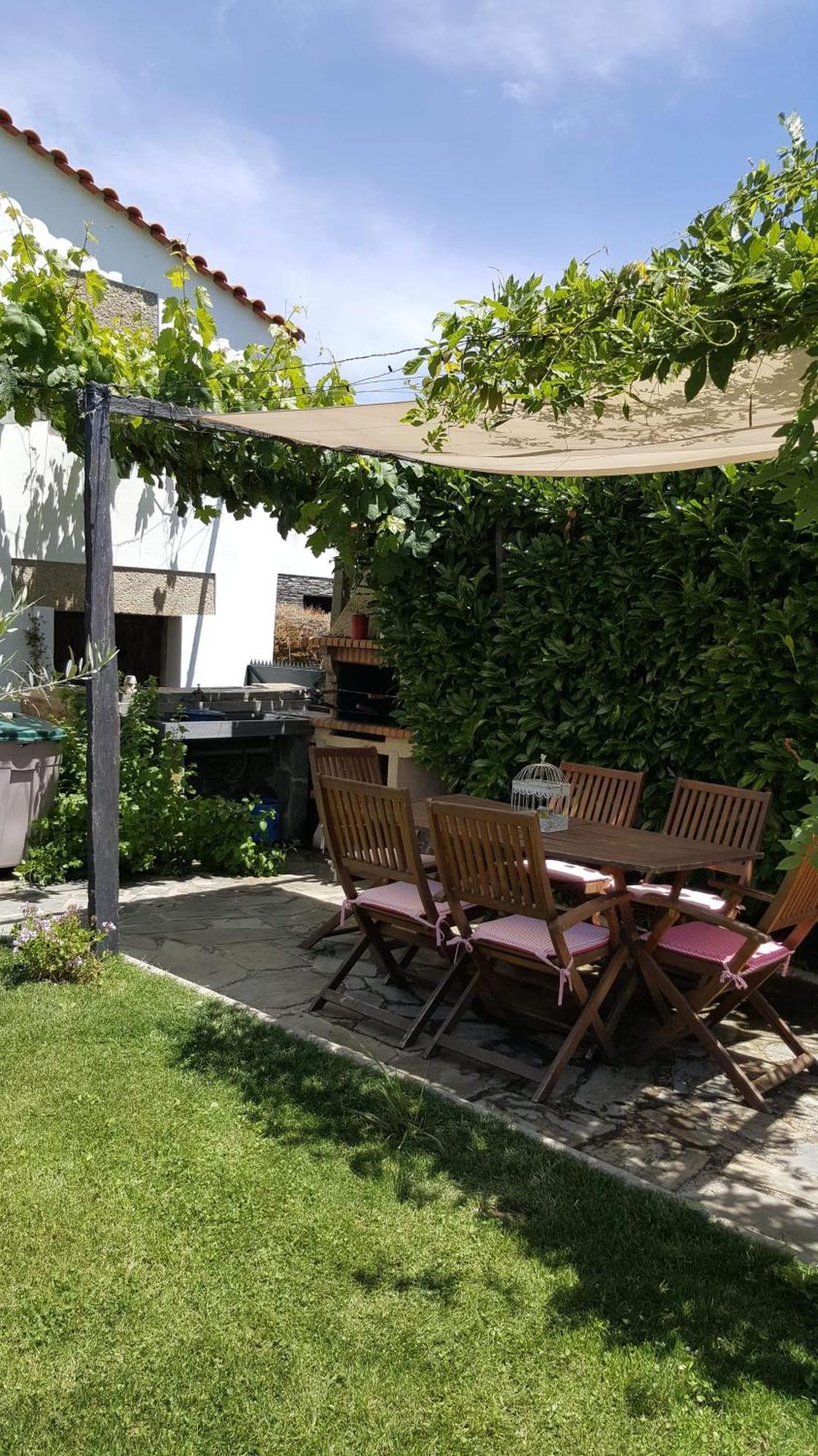 O Ze Ja Dormiu Aqui Villa Celeiros Luaran gambar