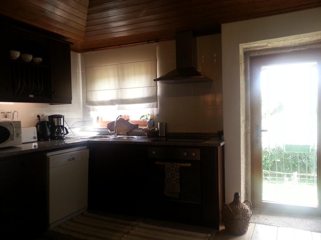 O Ze Ja Dormiu Aqui Villa Celeiros Luaran gambar