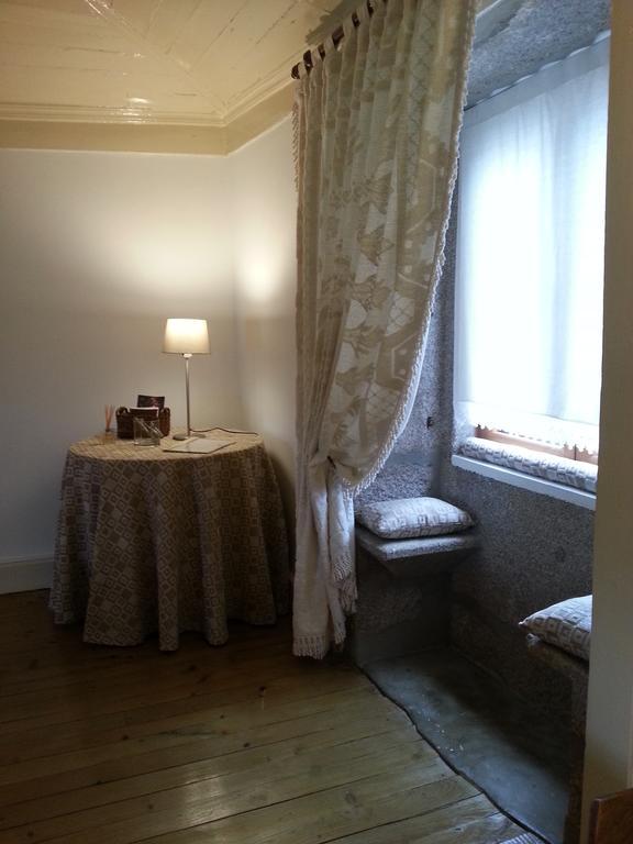 O Ze Ja Dormiu Aqui Villa Celeiros Luaran gambar