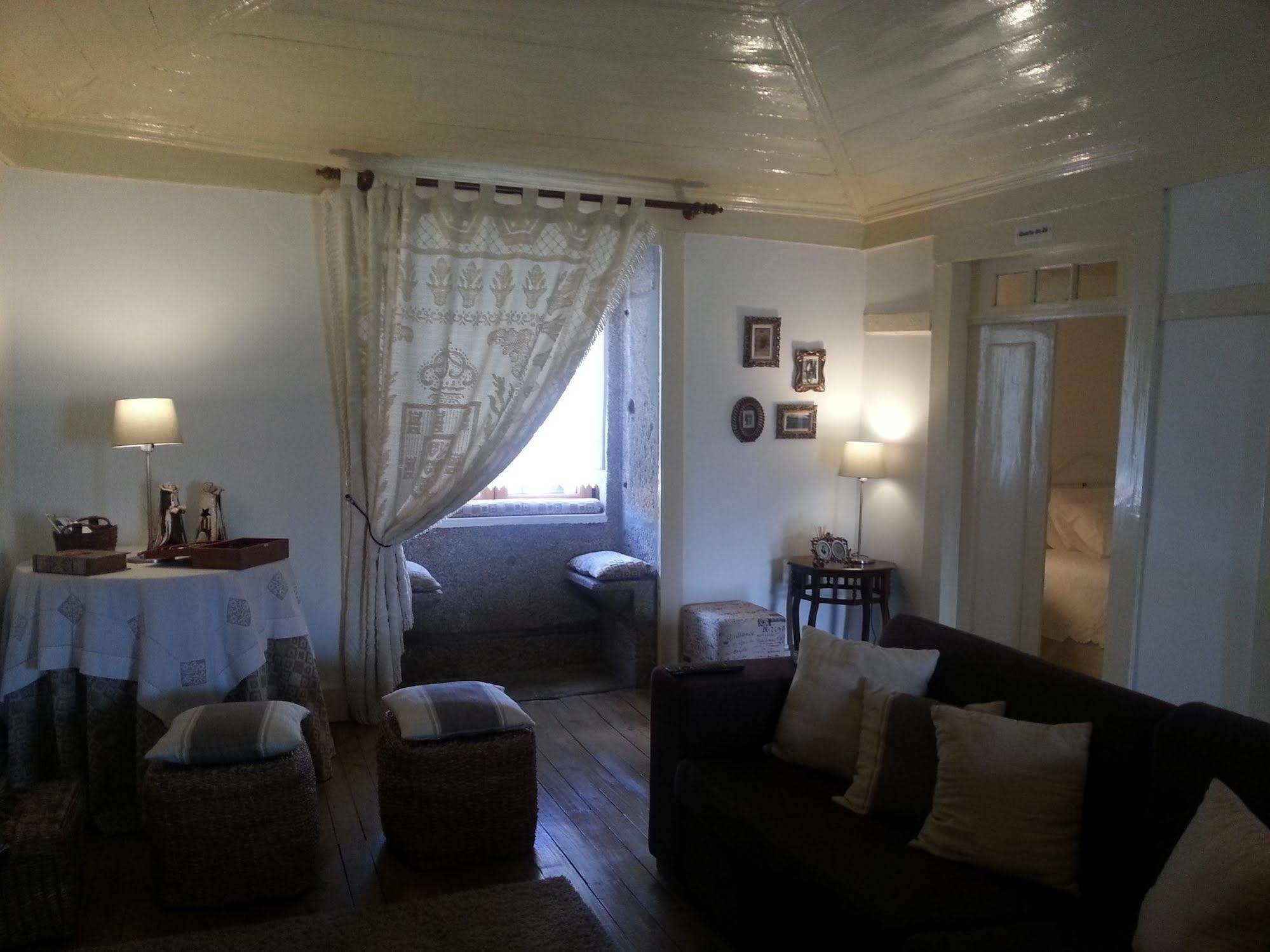 O Ze Ja Dormiu Aqui Villa Celeiros Luaran gambar